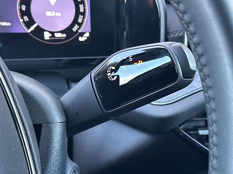 Škoda Kodiaq (2025) 2.0 TDI 4x4 DSG Exclusive Sele - fotka 17 z 41