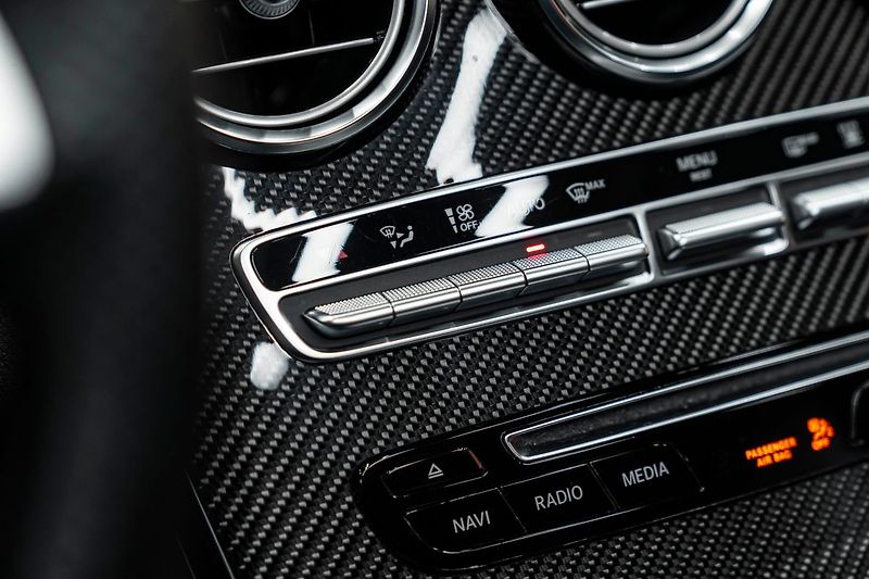 Mercedes-Benz GLC - fotka 13 z 23