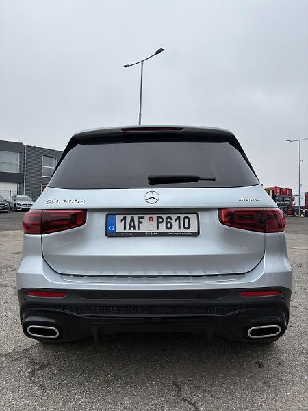 Mercedes-Benz GLB (2024) 200d 4MATIC - fotka 4 z 14