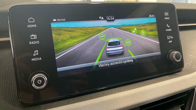 Škoda Kamiq (2025) Top Selection 1.0TSI 85kW - fotka 29 z 30