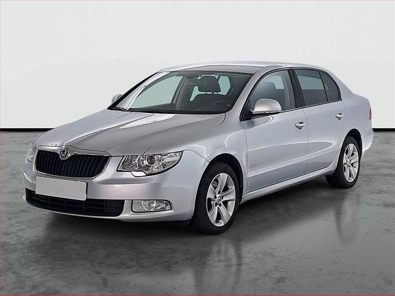 Škoda Superb (2012) 2.0 TDI, Tempomat - fotka 2 z 15