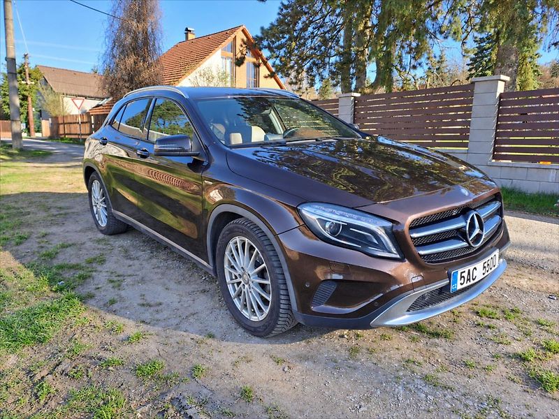 Mercedes-Benz GLA 2,1   220 CDI 4MATIC - fotografie inzerátu