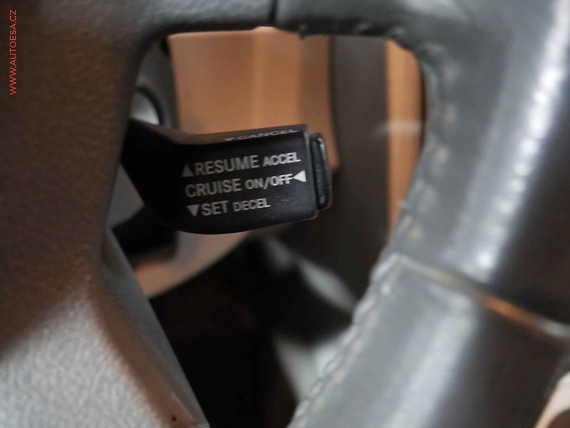 Dodge Caliber (2006) 2.0CRDi, ČR, AC, výhřev sed - fotka 12 z 16