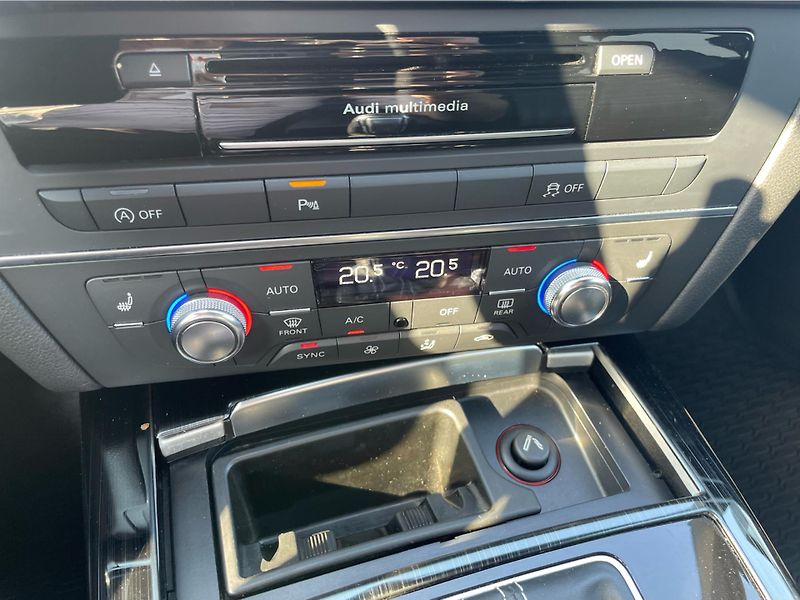 Audi A6 Avant 3.0 TDI Quattro Stronic - fotka 23 z 28