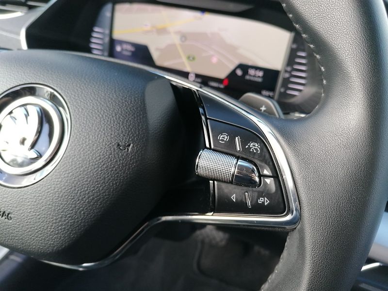 Škoda Octavia (2021) 1.0 TSi E-Tec DSG Style + - fotka 23 z 40