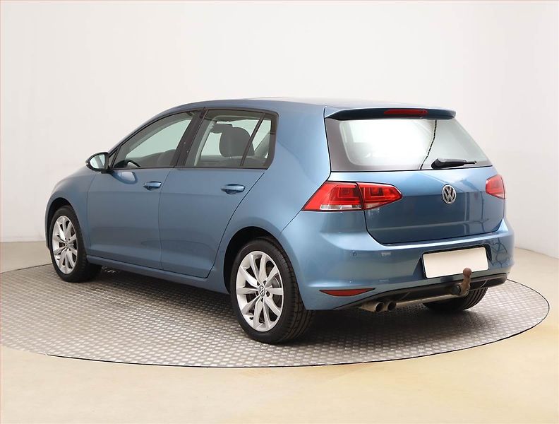 Volkswagen Golf (2013) 1.4 TSI, Serv.kniha, Xenony - fotka 4 z 22