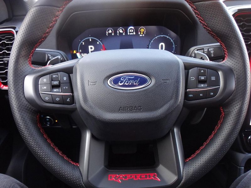 Ford Ranger (2025) Raptor DoubleCab_2.0EcoBlue 15 - fotka 10 z 27