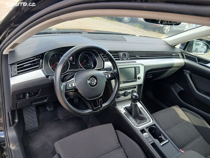 Volkswagen Passat TDI, B8, 199 000 km - fotka 16 z 37