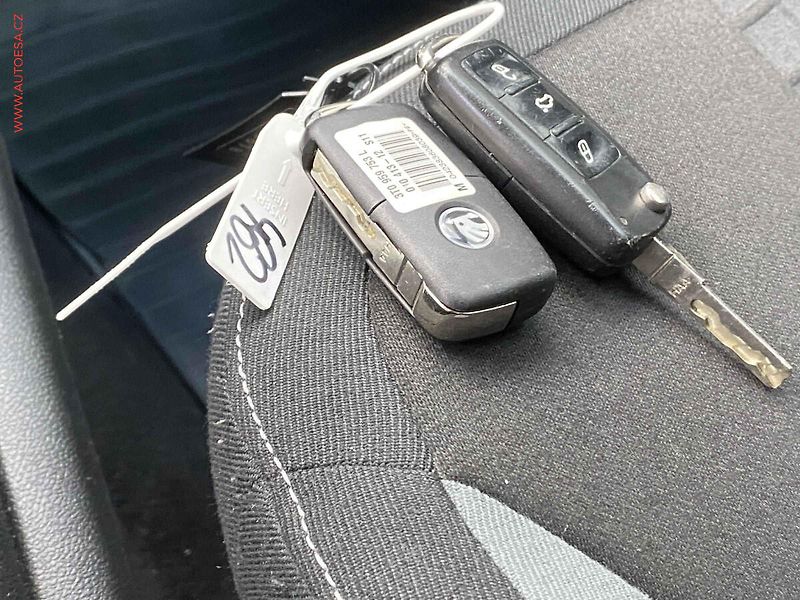 Škoda Yeti (2014) 2.0 TDi, Adventure - fotka 16 z 16