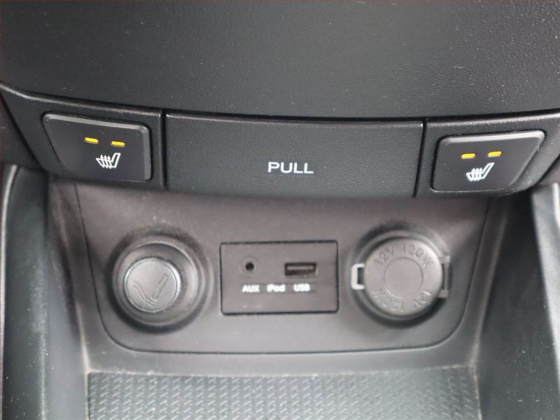 Hyundai i30 (2010) 1.6 MPI, Automat, Serv.kniha - fotka 18 z 18