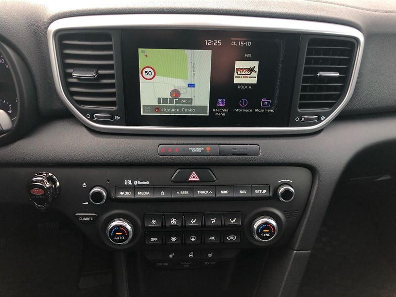 Kia Sportage 2,0 CRD| - fotka 20 z 29