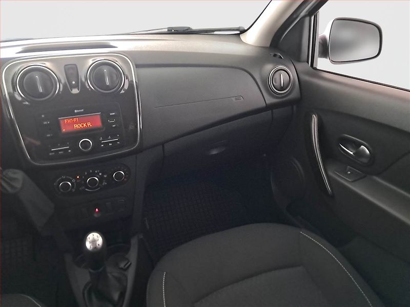 Dacia Logan (2018) 1.0 SCe, ČR,1.maj, Serv.kniha - fotka 8 z 14