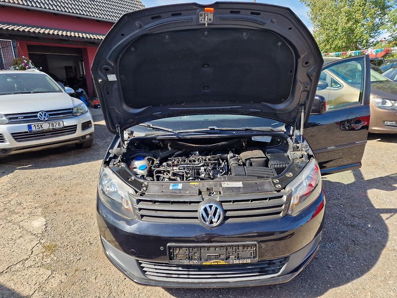 Volkswagen Caddy MAXI 1,6TDI 7MÍST JAKO-O - fotka 22 z 22