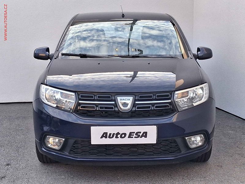 Dacia Sandero (2018) 1.0 SCe, 1.maj,ČR, AC - fotka 2 z 15