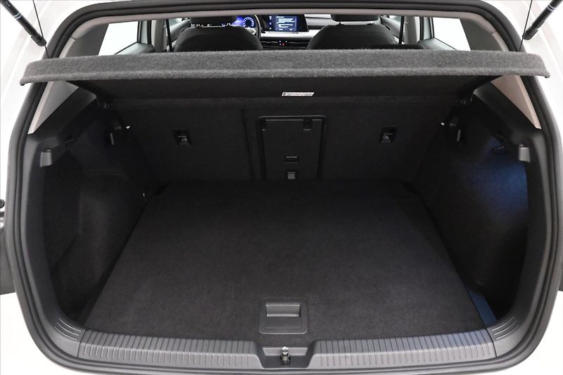 Volkswagen Golf 2,0 TDI 85 kW Life Záruka až 5 - fotka 10 z 31