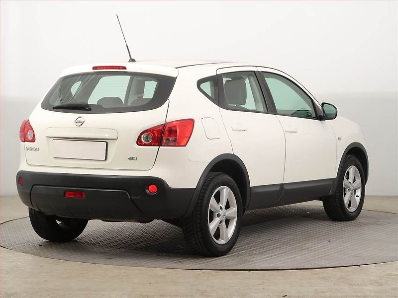 Nissan Qashqai (2008) 2.0 dCi, po STK, jezdí výborně - fotka 5 z 14