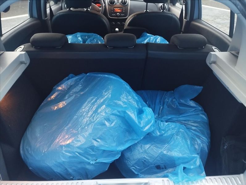 Dacia Sandero 1,2 Mpi 1maj,servis jen - fotka 11 z 14