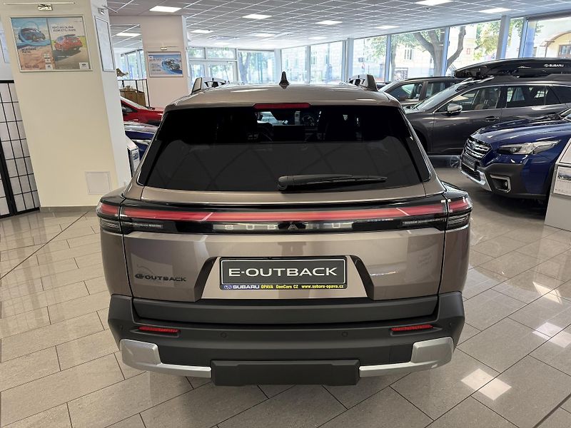 Subaru E-Outback Executive 75 AWD - fotka 4 z 39