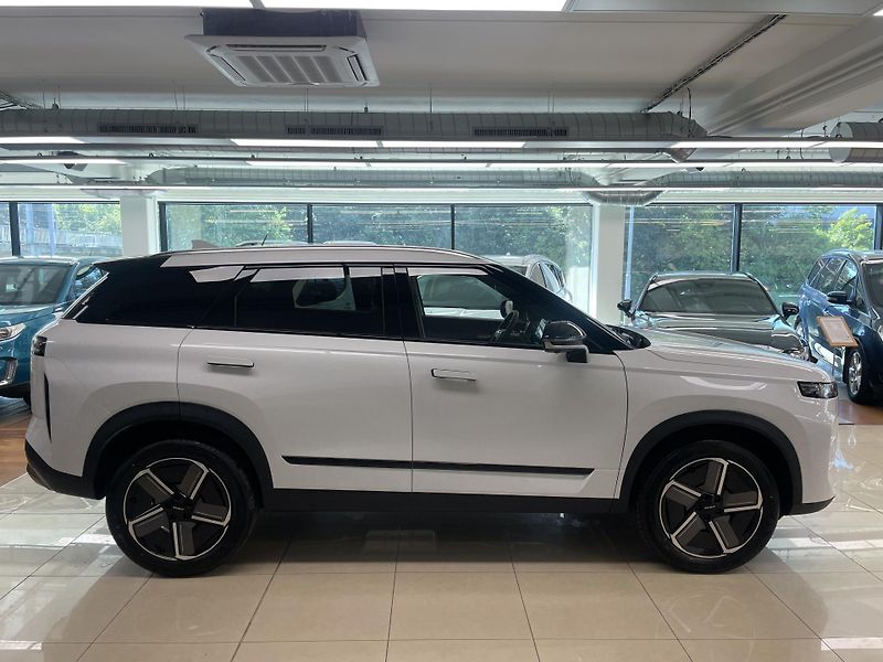 Jaecoo 7 (2026) JAECOO 7 EXCLUSIVE 4x4 1,6TGDI - fotka 7 z 48