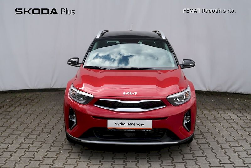 Kia Stonic (2023) Exclusive 1,0 T-GDI DCT7 74kW - fotka 4 z 31