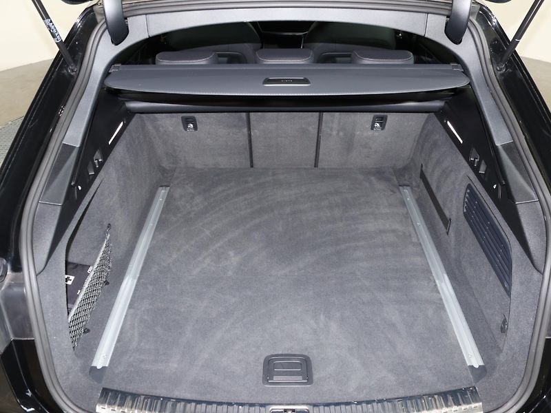 Audi A6 Avant Sline 50 TDI quattro  - fotka 22 z 28
