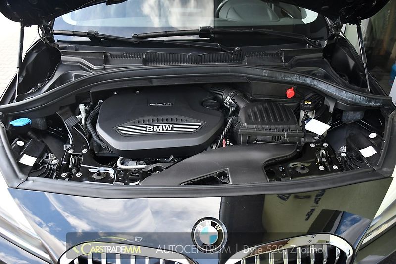 BMW Řada 2 216d GRAND TOURER TAŽNÉ 7MÍST - fotka 51 z 54