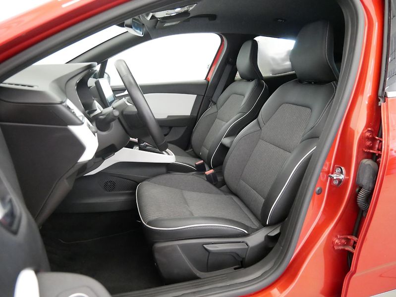 Renault Clio - fotka 11 z 30