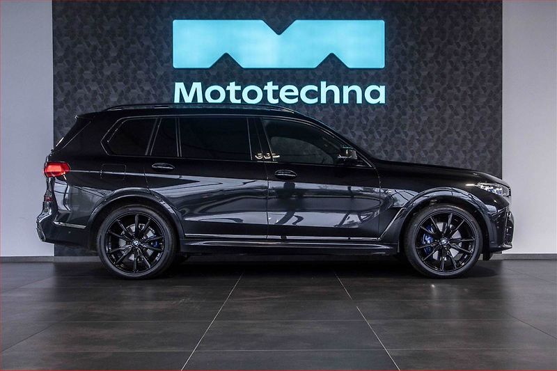 BMW X7 (2021) xDrive40i - fotka 6 z 24