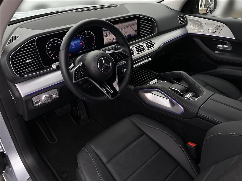 Mercedes-Benz GLE 300 d 4M AMG - fotka 9 z 29