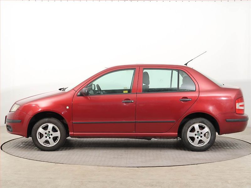 Škoda Fabia (2006) 1.2, po STK, udržované - fotka 3 z 14