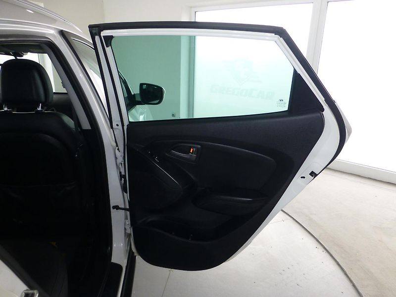 Hyundai ix35 (2015) 2,0I-122KW*VYHŘ.S*KAMER*PANORA - fotka 24 z 28