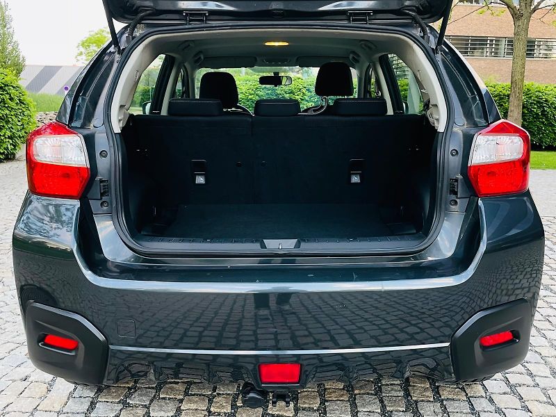 Subaru XV 2.0i 4x4 110KW MANUÁL SERVISKA - fotka 25 z 45