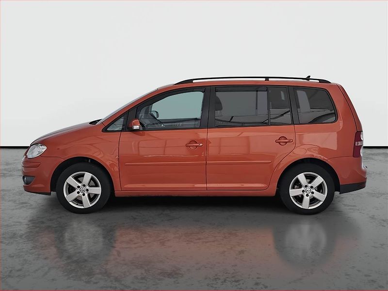 Volkswagen Touran (2009) 1.4 TSI, 7 míst, Tempomat - fotka 3 z 17