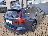 Volvo V60 (2021) 2.0 B4 Momentum, ZÁRUKA - náhled 9