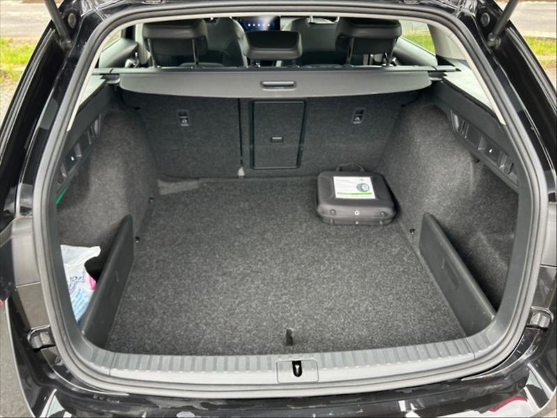 Škoda Octavia 2,0 TDI Style - fotka 6 z 11