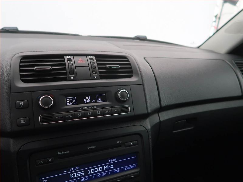 Škoda Roomster (2010) Elegance 1.2 TSI, Tempomat - fotka 12 z 16
