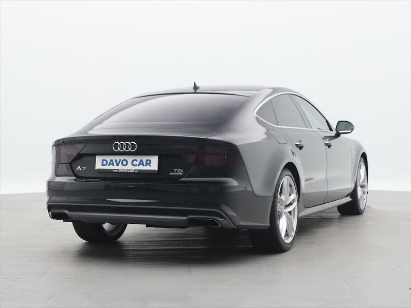 Audi A7 Sportback 3,0 TDI 235kW S-Line - fotka 7 z 35