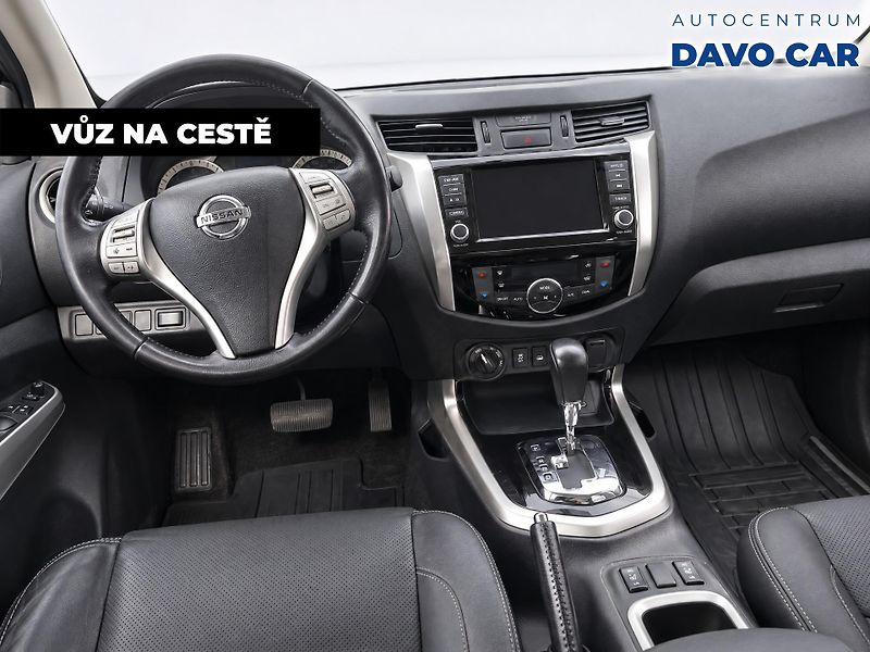 Nissan Navara 2,3 dCi 140 kW 4x4 Aut. Tekna - fotka 2 z 10