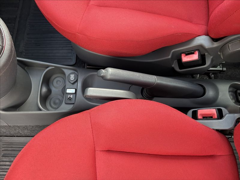 Fiat 500 1,2 i 51 KW MANUAL PANORAMA CZ - fotka 11 z 18