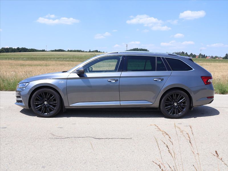 Škoda Superb 2,0 TDI 147kW CZ 4x4 L&K DSG D - fotka 4 z 35