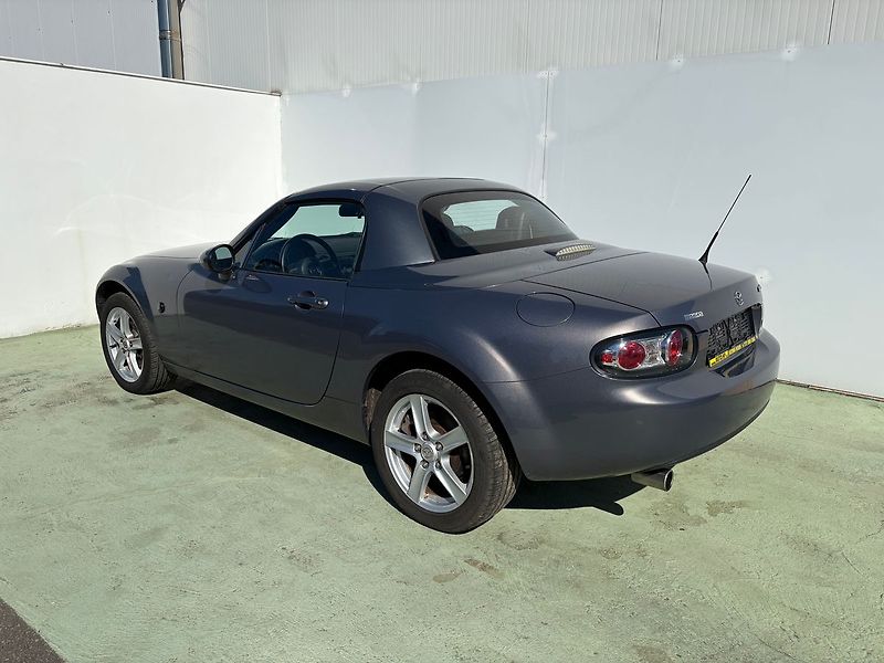 Mazda MX-5 1.8, 93kW, Klima - fotka 4 z 14