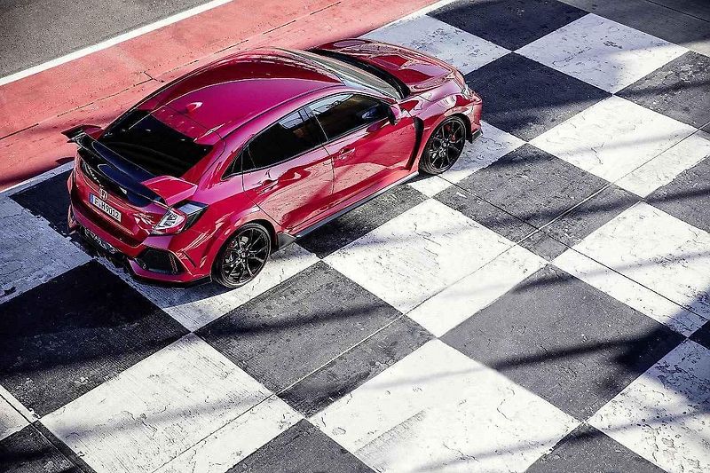 Honda Civic Type R.
