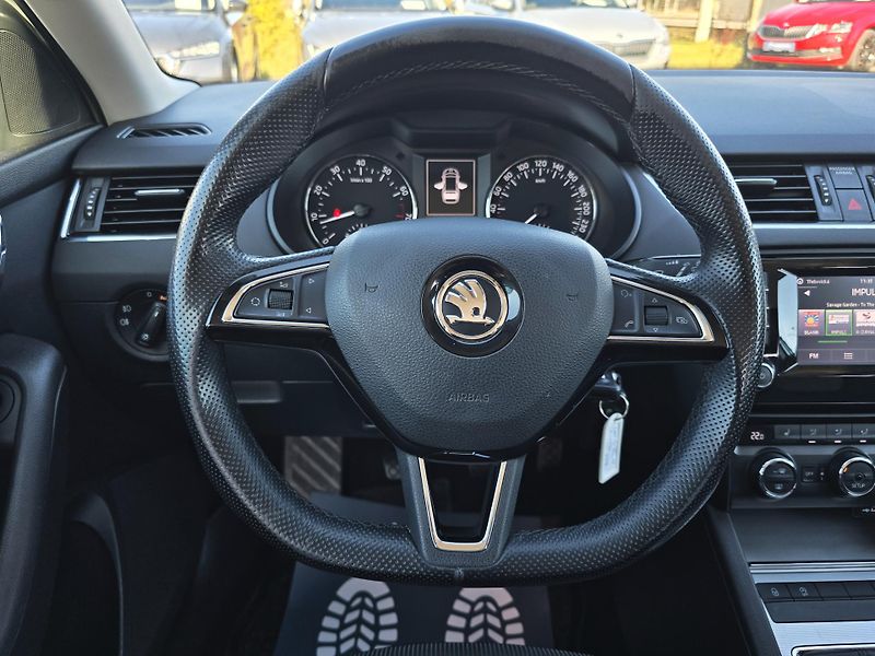 Škoda Octavia 1.4 TSI STYLE NAVI 1Majitel - fotka 24 z 24