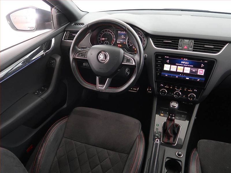 Škoda Octavia (2017) RS 2.0 TDI, Automat, ČR,1.maj - fotka 7 z 21
