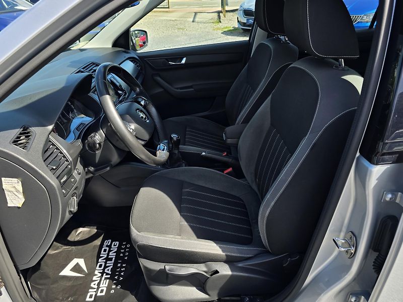 Škoda Fabia 1.0TSI STYLE TAŽNÉ ZAŘ NEHAVAR - fotka 13 z 29