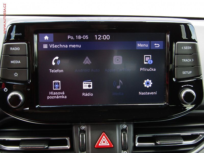 Hyundai i30 (2023) 1.0 T-GDi, ČR, servis.kniha - fotka 17 z 21