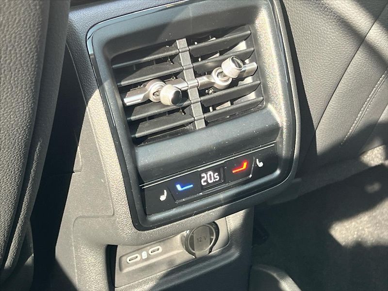 Škoda Kodiaq 2,0 TDi 142kW 7DSG 4x4 EXCLUSI - fotka 13 z 42