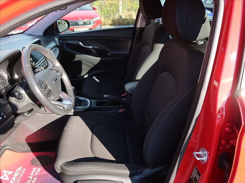 Hyundai i30 1,0 T-GDi,88kW,1majČR,Klima - fotka 12 z 24