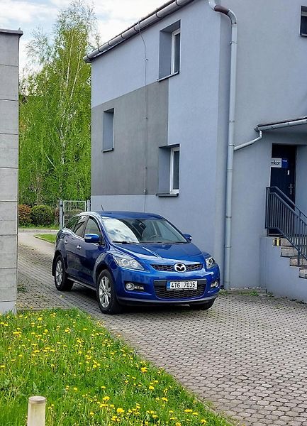 Mazda CX-7 (2008) 2,3 DISI Turbo benzín, 191 kW  - fotka 4 z 8