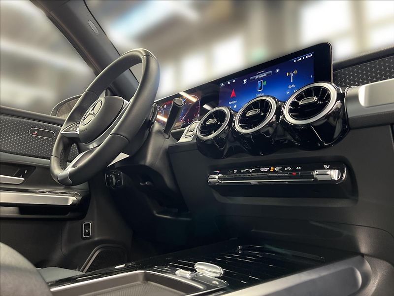Mercedes-Benz GLB 180 d Progressive Line - fotka 16 z 22